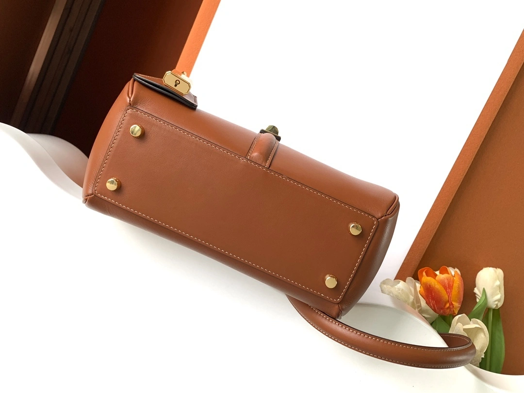MOMO-- 358i95 188003BF9.03TN high quality version cowhide item:D-B184I2114